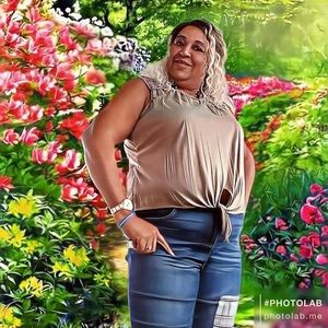 Meet your Posher, Anne